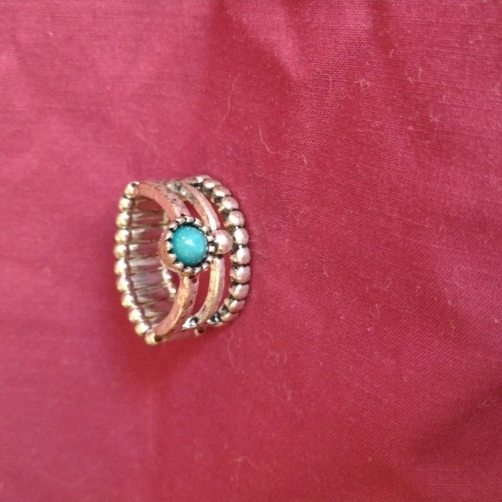 Rings - Picture 3 of 4